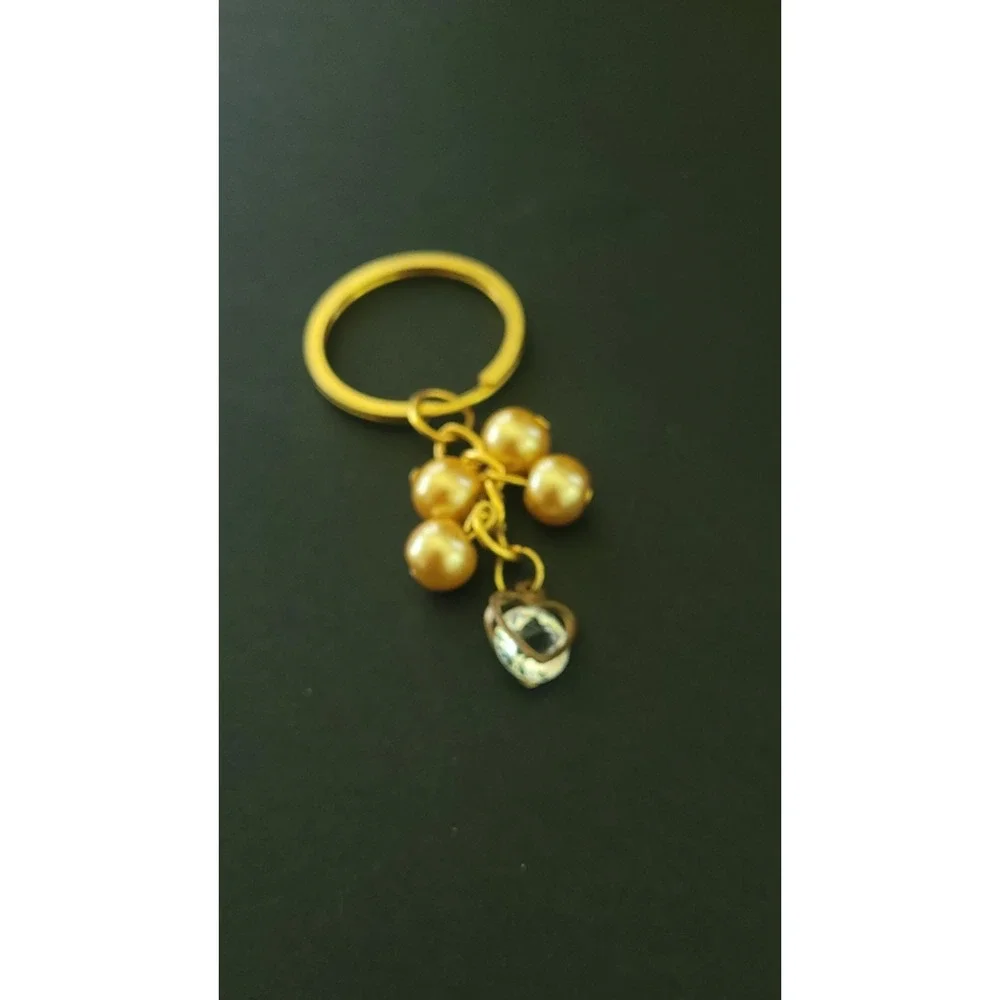 Gold Tone Faux Pearl Crystal Keychain Purse Bag Charm Cluster 7.6g 2.5in